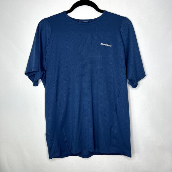 Patagonia Other - Patagonia Men Medium Blue Daily Capilene Baselayer Short Sleeve Hiking Shirt